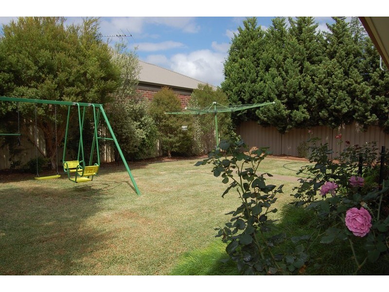 5 Paisley Court, Werribee VIC 3030