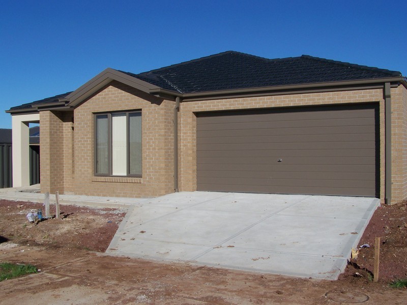 3 Toolibin Drive, Wyndham Vale VIC 3024