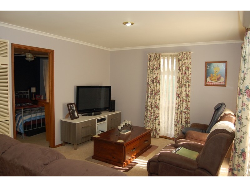 16 Lydford Court, Werribee VIC 3030