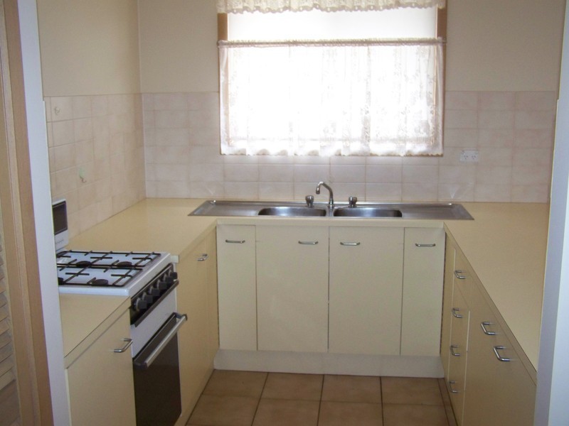 3/285 Princes Highway, Werribee VIC 3030