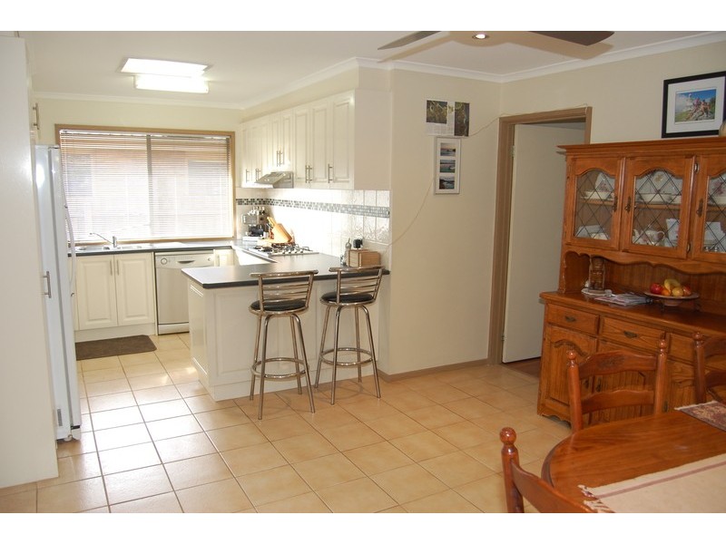 63 McMurray Crescent, Hoppers Crossing VIC 3029