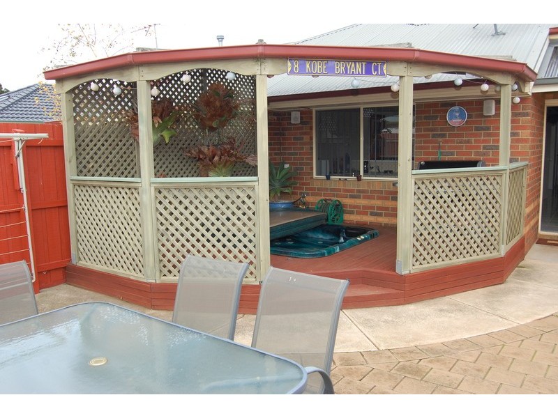 2/114 Purchas Street, Werribee VIC 3030