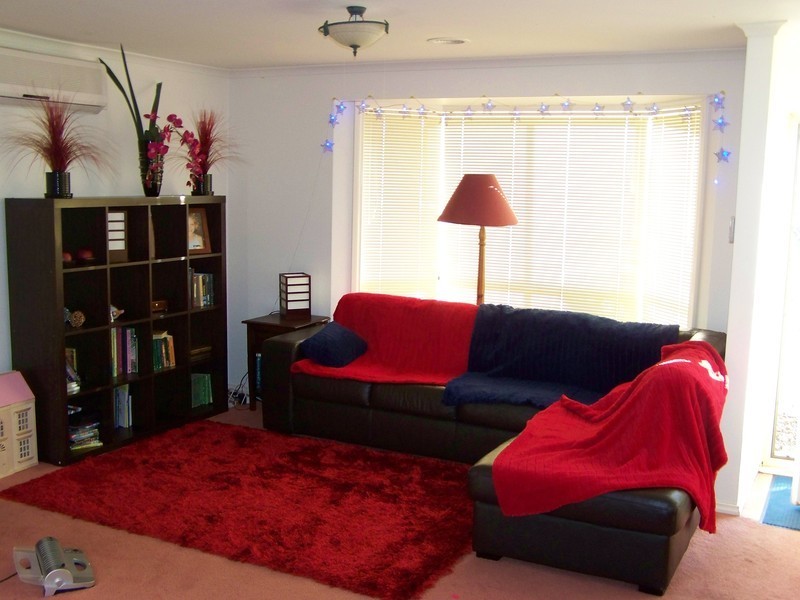4 Finchley Park Crescent, Tarneit VIC 3029