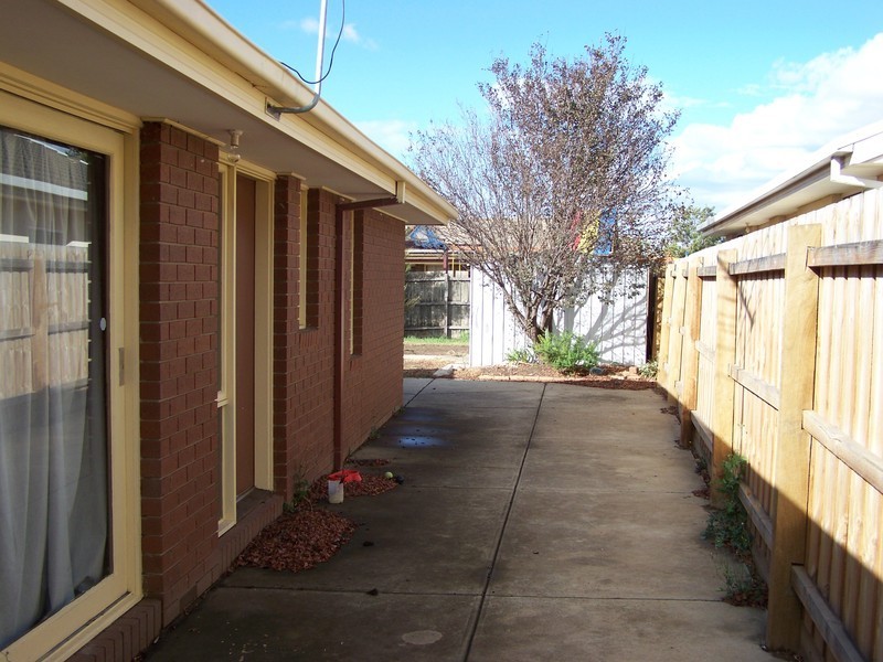 14 Lena Court, Hoppers Crossing VIC 3029