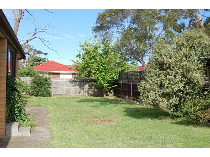 2 Topaz Avenue, Wyndham Vale VIC 3024