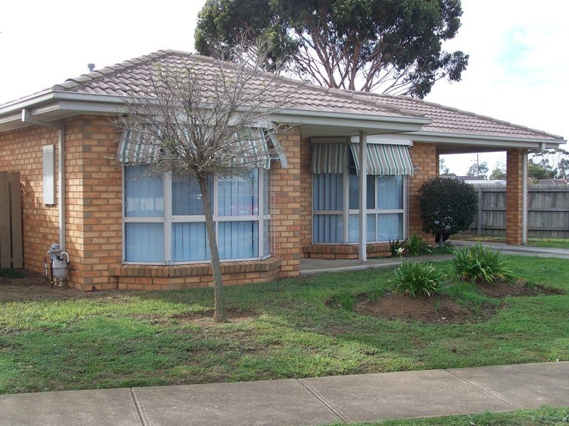 122 Cambridge Crescent, Wyndham Vale VIC 3024