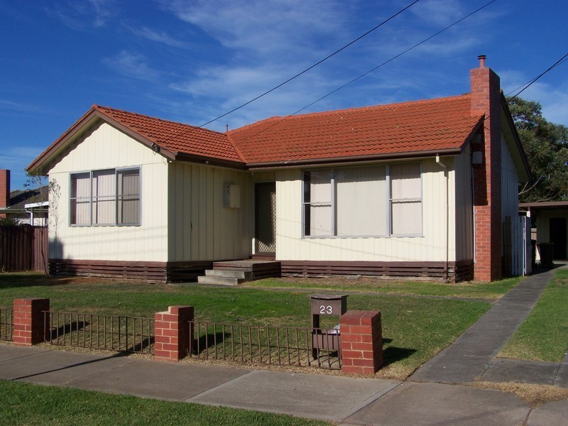 23 Vincent Crescent, Werribee VIC 3030