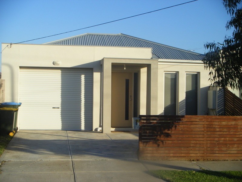 3A Swallow Street, Werribee VIC 3030