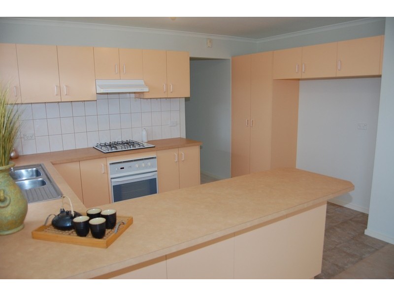 19 Carshalton Court, Hoppers Crossing VIC 3029