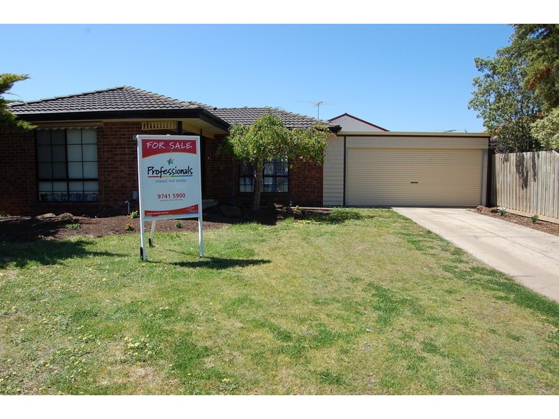 12 Fountain Court, Werribee VIC 3030