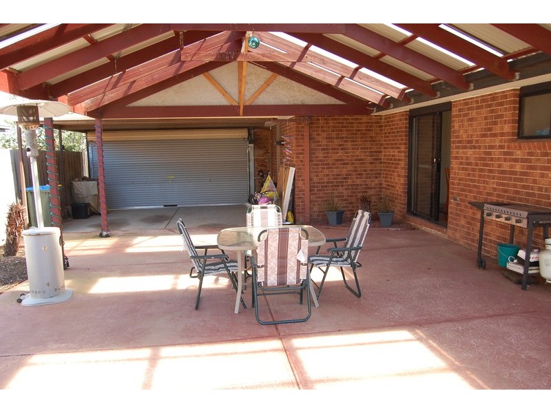 12 Fountain Court, Werribee VIC 3030