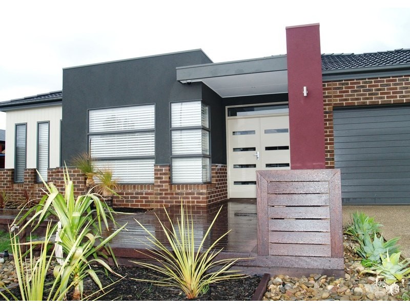 10 Transit Place, Tarneit VIC 3029