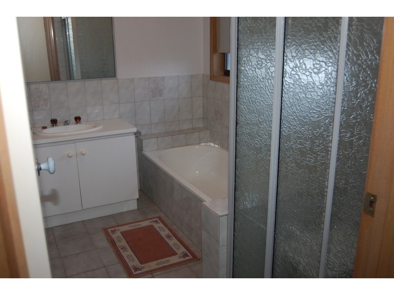 22 Kevington Street, Werribee VIC 3030