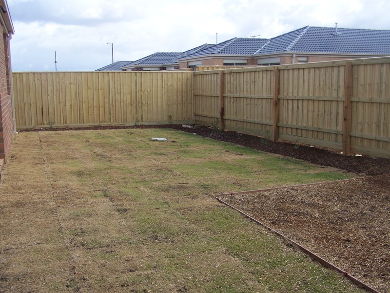 8 Kayla Avenue, Tarneit VIC 3029