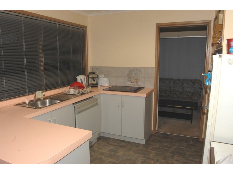 7 Golden Square Crescent, Hoppers Crossing VIC 3029