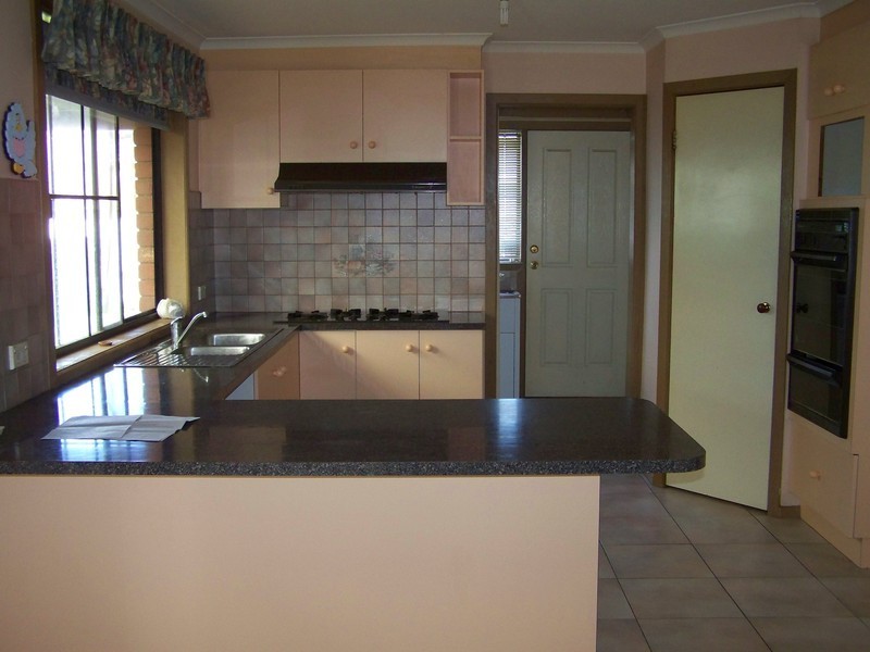 49 McMurray Crescent, Hoppers Crossing VIC 3029