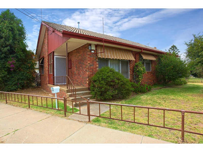 37 Deborah Street, Werribee VIC 3030
