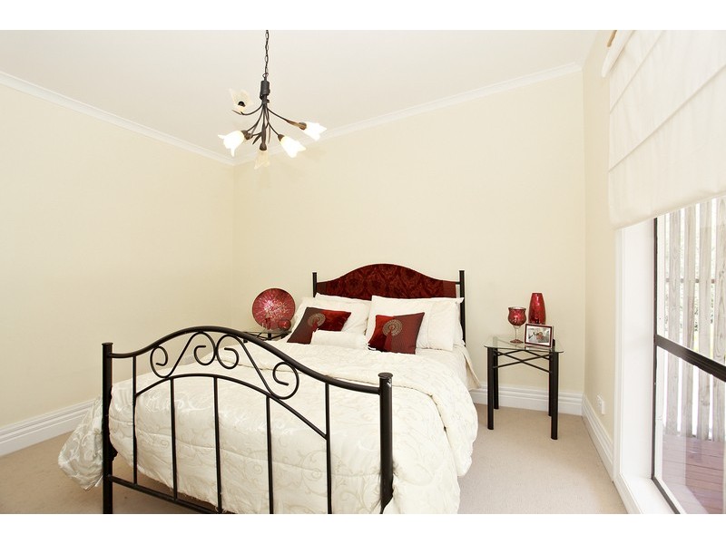 1/6 High Street, Werribee VIC 3030