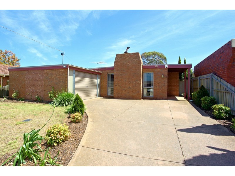 3 Outlook Drive, Werribee VIC 3030