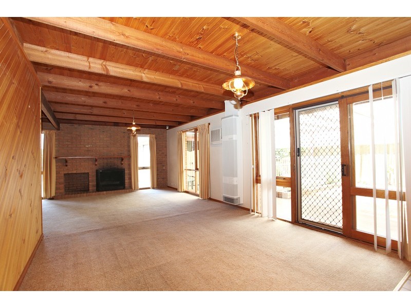 3 Outlook Drive, Werribee VIC 3030