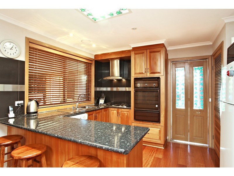 13 McIntosh Avenue, Hoppers Crossing VIC 3029