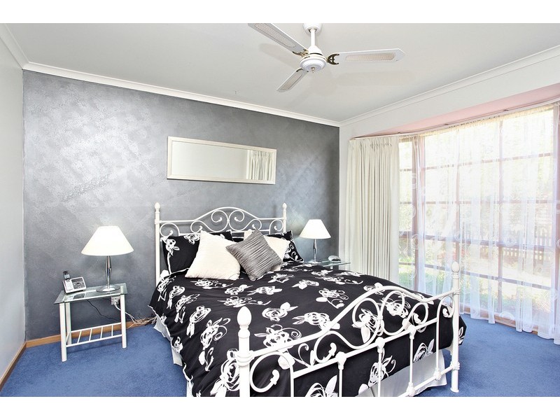 13 McIntosh Avenue, Hoppers Crossing VIC 3029