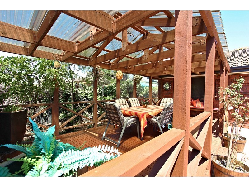 13 McIntosh Avenue, Hoppers Crossing VIC 3029