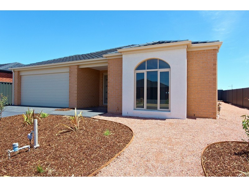 15 Marengo Street, Tarneit VIC 3029