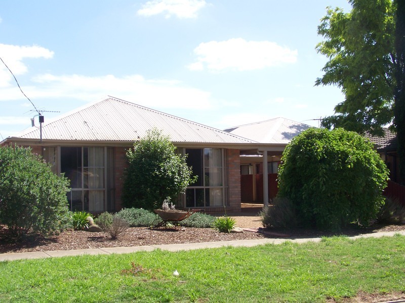 122 Purchas Street, Werribee VIC 3030