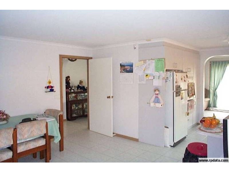 20 St Lawrence Close, Werribee VIC 3030
