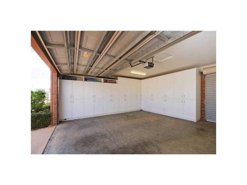 16 Linden Boulevard, Werribee VIC 3030