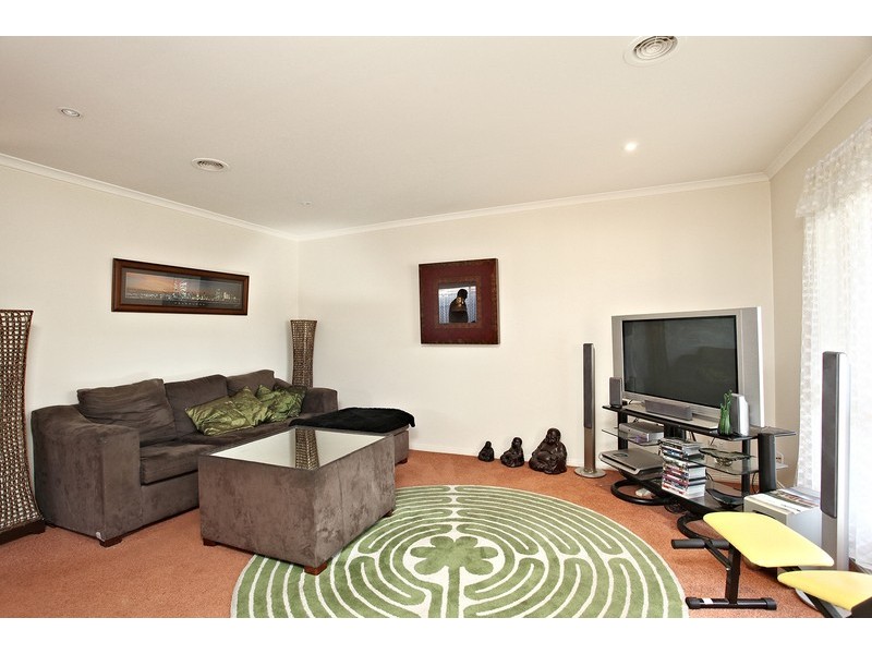 Unit 1/77 Brougham Avenue, Wyndham Vale VIC 3024