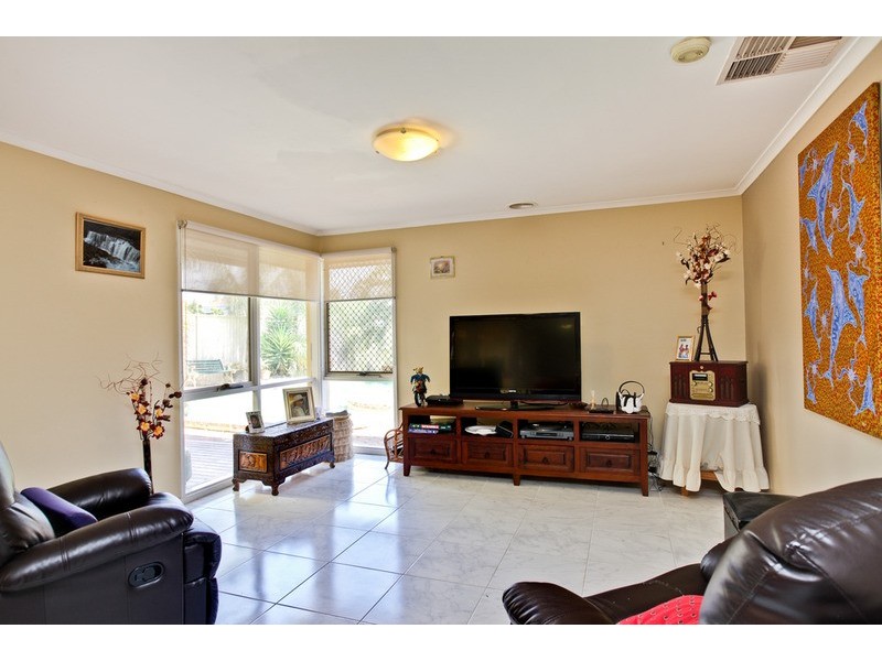 4 Carling Court, Hoppers Crossing VIC 3029