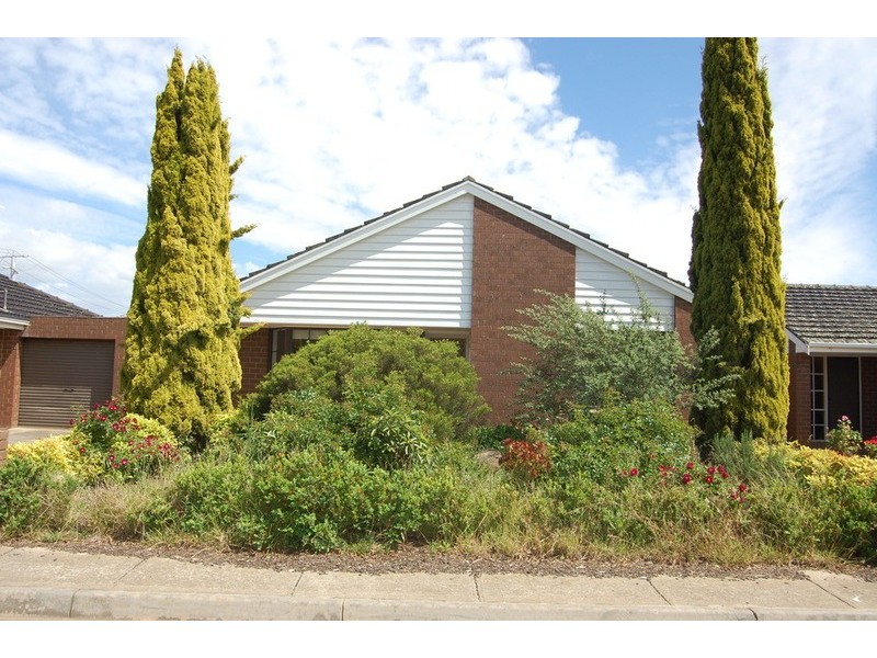 2/66 Duncans Road, Werribee VIC 3030
