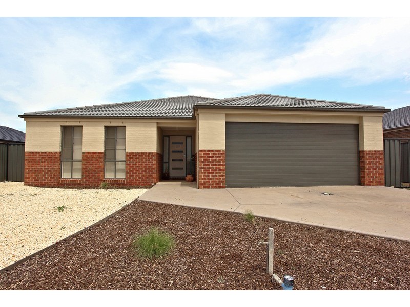 19 Vesper Avenue, Tarneit VIC 3029