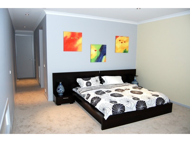 20 Munro Drive, Wyndham Vale VIC 3024