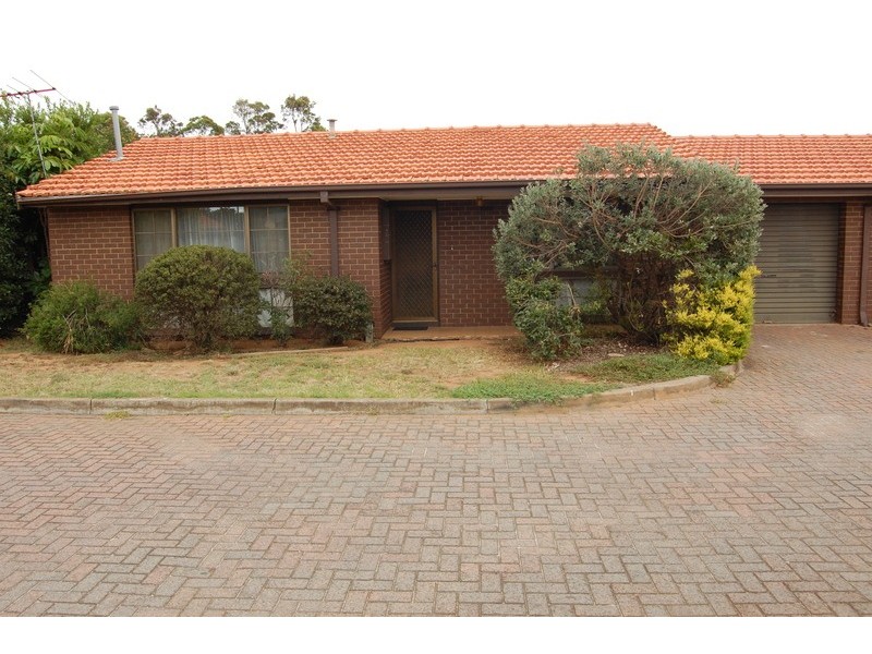 10/18 -20 Glen Street, Werribee VIC 3030