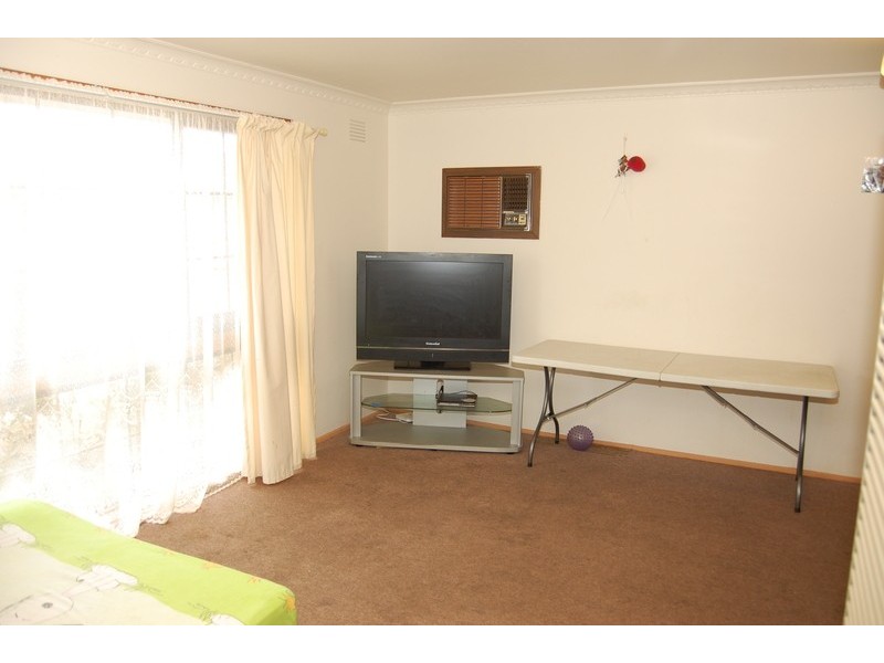 10/18 -20 Glen Street, Werribee VIC 3030