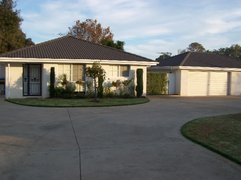 1/23-25 Finch Road, Werribee VIC 3030