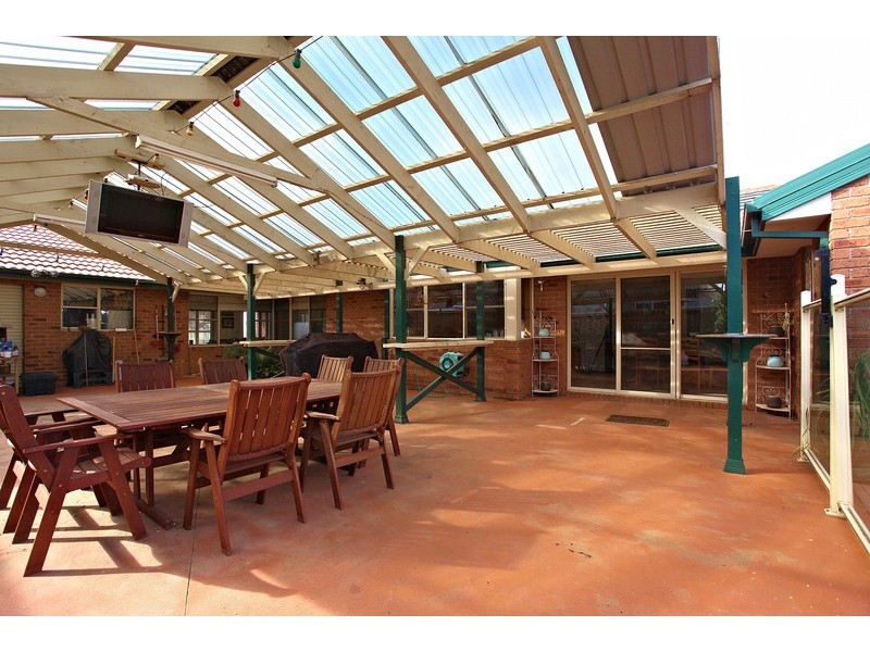 174 Wattle Avenue, Werribee VIC 3030