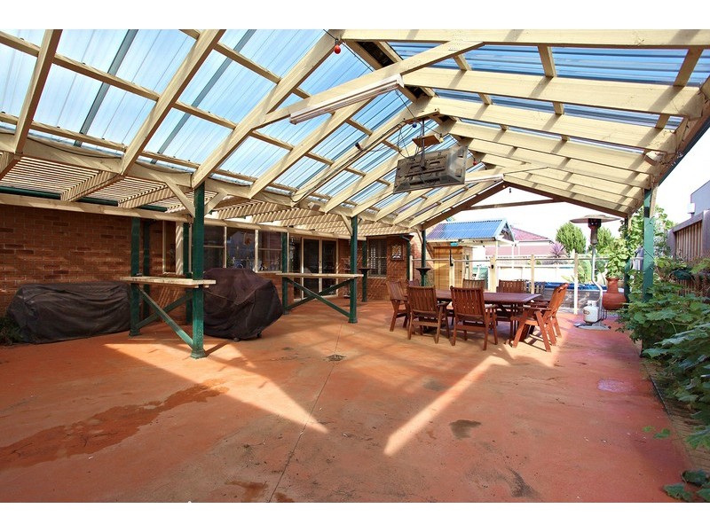 174 Wattle Avenue, Werribee VIC 3030
