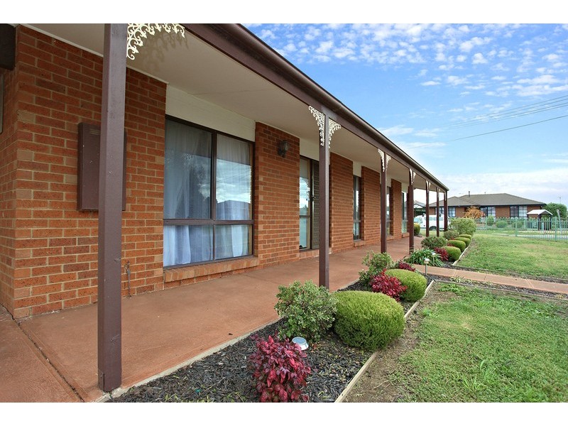 1 Barklya Court, Hoppers Crossing VIC 3029