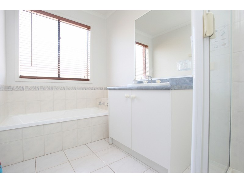 5 Templeton Court, Werribee VIC 3030