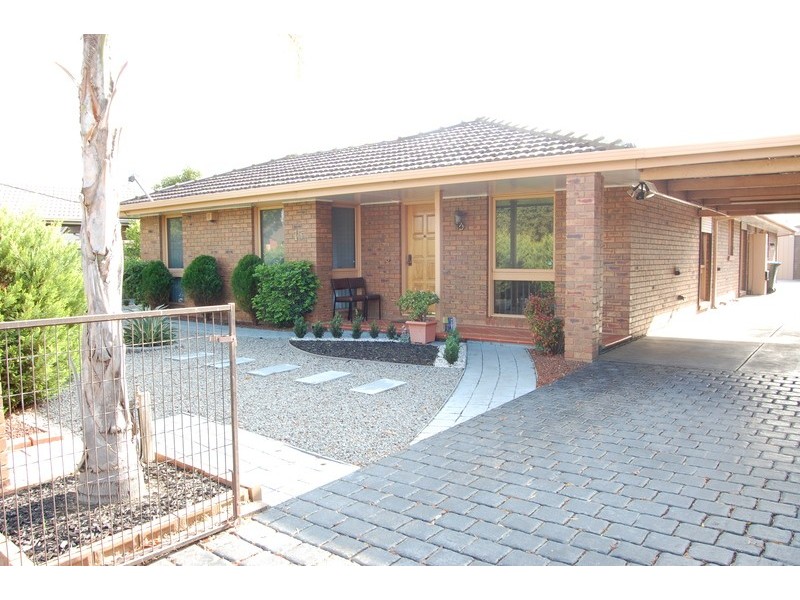 15 Birchwood Boulevard, Hoppers Crossing VIC 3029
