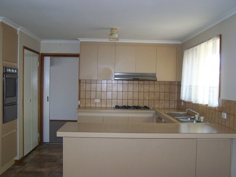 7 Barber Drive, Hoppers Crossing VIC 3029