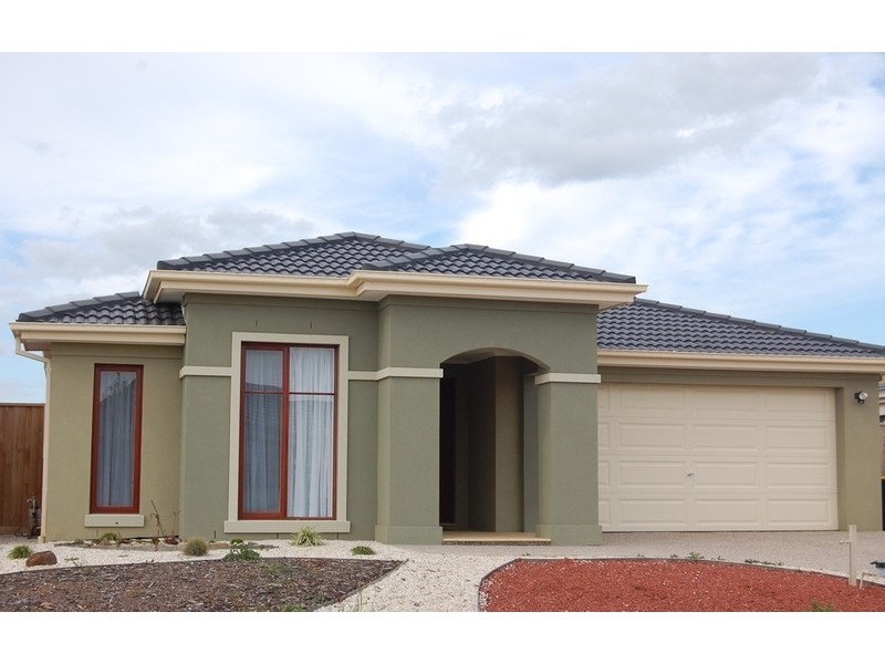 14 Gungurra Grove, Wyndham Vale VIC 3024