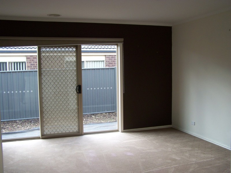 28 Leichardt Drive, Wyndham Vale VIC 3024