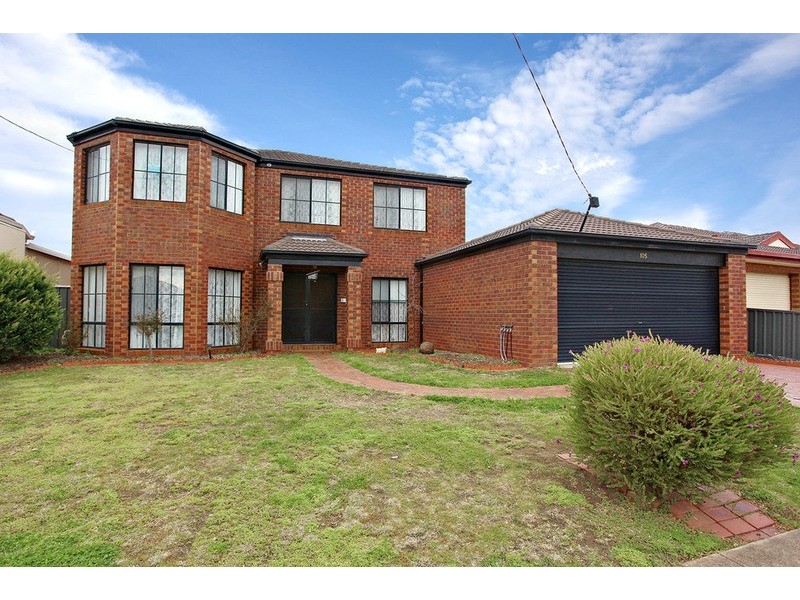 105 Birchwood Boulevard, Hoppers Crossing VIC 3029