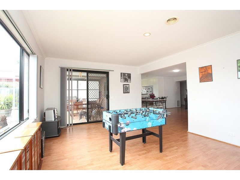 105 Birchwood Boulevard, Hoppers Crossing VIC 3029