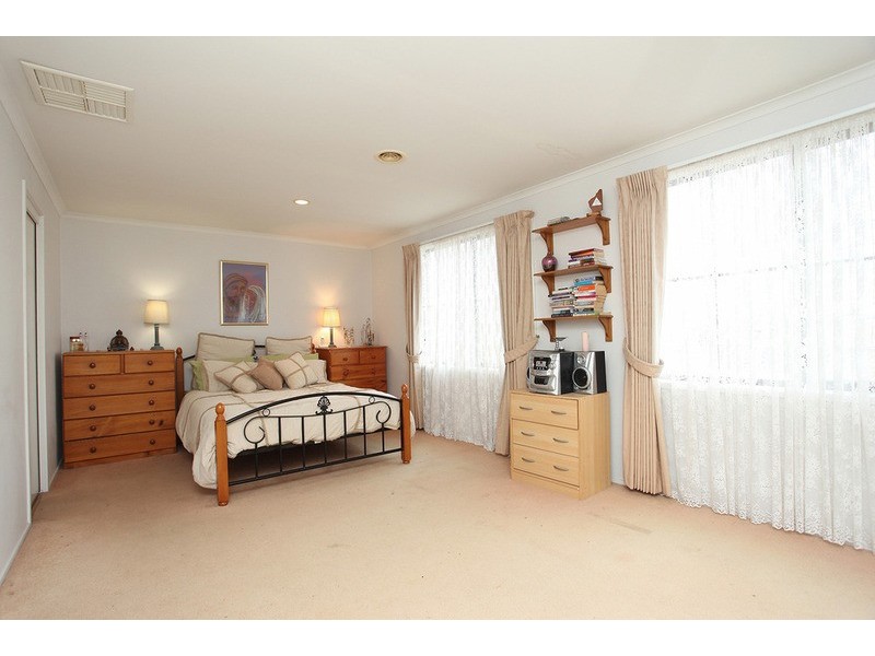 105 Birchwood Boulevard, Hoppers Crossing VIC 3029